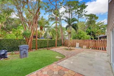 1413 Blue Clover Lane, West Palm Beach, FL 33415 - Photo 18