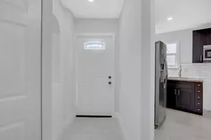 1413 Blue Clover Ln, West Palm Beach, FL 33415 - Photo 4