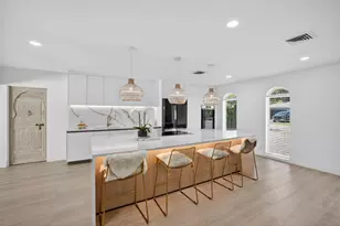 876 NW 6th Ave, Boca Raton, FL 33432 - Photo 4