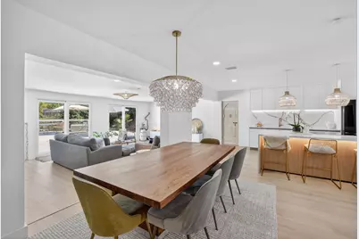 876 NW 6th Avenue, Boca Raton, FL 33432 - Photo 10