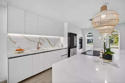 876 NW 6th Avenue, Boca Raton, FL 33432 - Photo 28