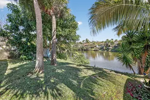 876 NW 6th Ave, Boca Raton, FL 33432 - Photo 76