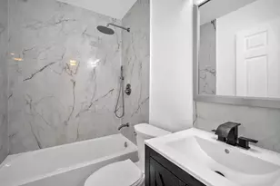 719 SW 10th St, Homestead, FL 33034 - Photo 8