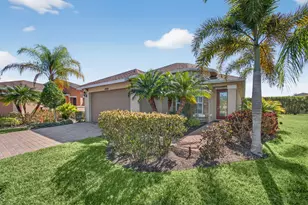 10283 SW Silverberry Ct, Port Saint Lucie, FL 34987 - Photo 6