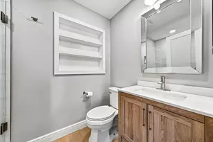 435 NE 35th St, Boca Raton, FL 33431 - Photo 34