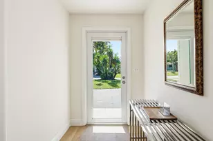 435 NE 35th St, Boca Raton, FL 33431 - Photo 6