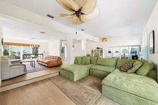 435 NE 35th St, Boca Raton, FL 33431 - Photo 14