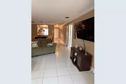 8786 Belle Aire Drive, Boca Raton, FL 33433 - Photo 4