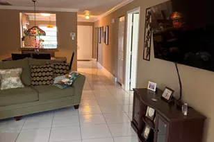 8786 Belle Aire Dr, Boca Raton, FL 33433 - Photo 4