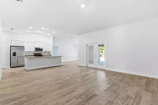 16145 E Trafalgar Dr, Loxahatchee, FL 33470 - Photo 8