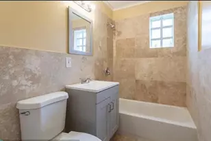 808 W 4th Street W, Riviera Beach, FL 33404 - Photo 6