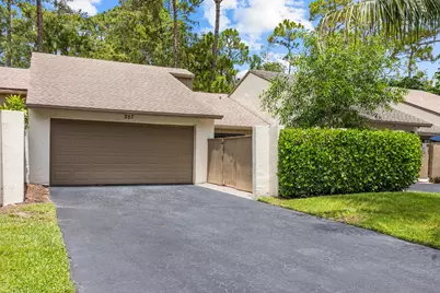 257 Pleasant Wood Drive, Wellington, FL 33414 - Photo 1
