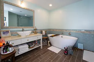 22 Harbour Isle Dr W, Fort Pierce, FL 34949 - Photo 2