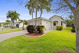 333 SW Coconut Key Way, Port Saint Lucie, FL 34986 - Photo 2