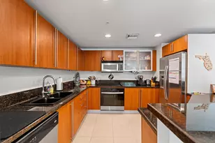 610 Clematis St, West Palm Beach, FL 33401 - Photo 6