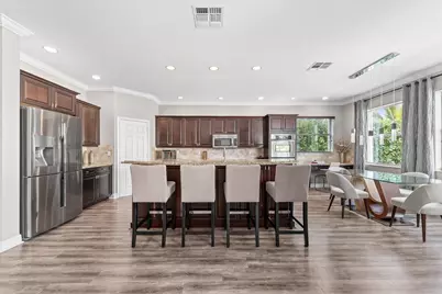 9724 Phipps Lane, Wellington, FL 33414 - Photo 4