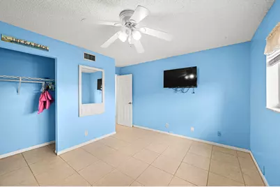 715 Lori Drive #307, Palm Springs, FL 33461 - Photo 16