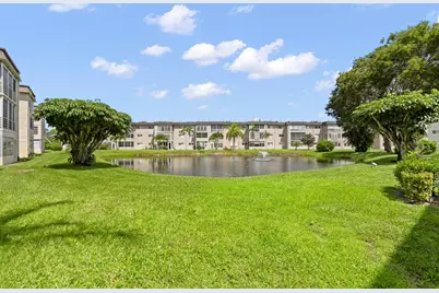 715 Lori Drive #307, Palm Springs, FL 33461 - Photo 32