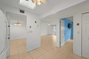 715 Lori Dr, Lake Worth Beach, FL 33461 - Photo 10