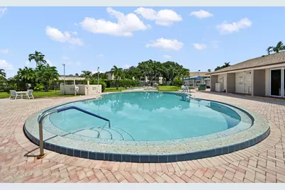 715 Lori Drive #307, Palm Springs, FL 33461 - Photo 24