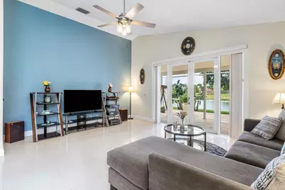 21196 Via Ventura, Boca Raton, FL 33433 - Photo 10