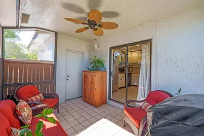 40 Seminole Court E, Royal Palm Beach, FL 33411 - Photo 8