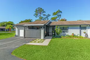 40 Seminole Ct E, Royal Palm Beach, FL 33411 - Photo 24