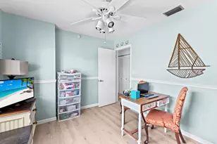 40 Seminole Ct E, Royal Palm Beach, FL 33411 - Photo 18