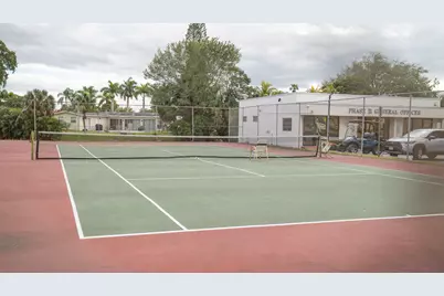 8285 Sunrise Lakes Boulevard #110, Sunrise, FL 33322 - Photo 30