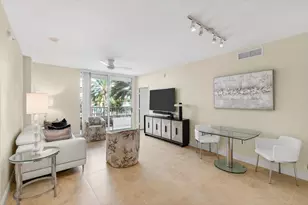 625 Casa Loma Blvd, Boynton Beach, FL 33435 - Photo 8