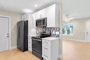 918 Schumann Dr, Sebastian, FL 32958 - Photo 12