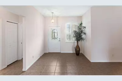 245 NW Zanzibar Place, Port Saint Lucie, FL 34986 - Photo 6