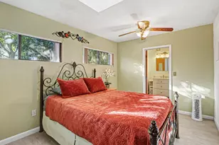 2400 Desoto Dr, Miramar, FL 33023 - Photo 16