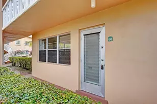60 Camden C, West Palm Beach, FL 33417 - Photo 4