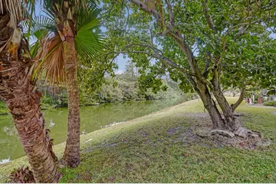 60 Camden C, West Palm Beach, FL 33417 - Photo 36