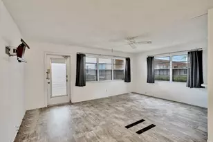 60 Camden C, West Palm Beach, FL 33417 - Photo 10