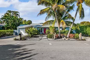 164 Bryn Mawr Dr, Lake Worth Beach, FL 33460 - Photo 2