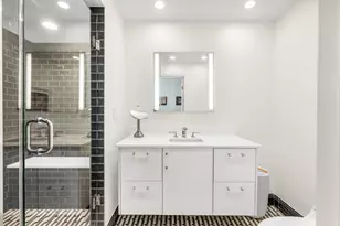 300 SE 5th Ave, Boca Raton, FL 33432 - Photo 8