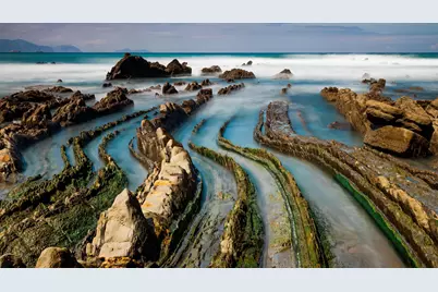 124 SW 10th Avenue, Boynton Beach, FL 33435 - Photo 1