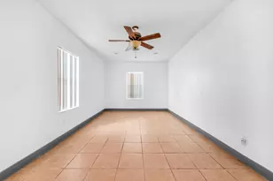 124 SW 10th Ave, Boynton Beach, FL 33435 - Photo 10