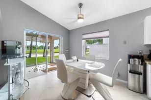 6637 Sun River Rd, Boynton Beach, FL 33437 - Photo 14