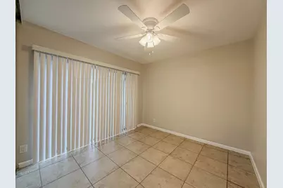 1913 N Congress Avenue, West Palm Beach, FL 33401 - Photo 18