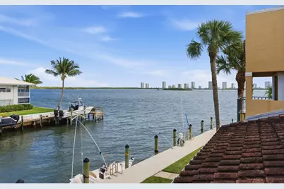 1155 Lake Shore Drive #202, West Palm Beach, FL 33403 - Photo 24