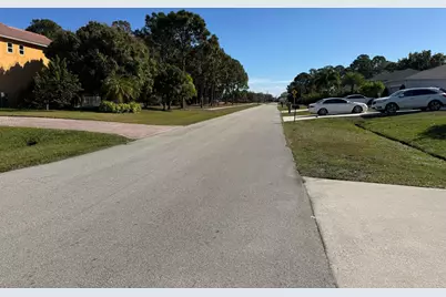 1538 SW Calmar Avenue, Port Saint Lucie, FL 34953 - Photo 6