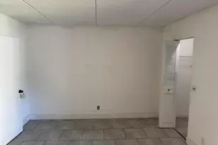 600 Village Green Ct, Lake Worth Beach, FL 33461 - Photo 8