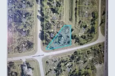 941 Capetown Avenue, Lehigh Acres, FL 33974 - Photo 1