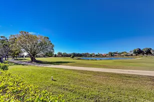 60 Green Point Cir, Palm Beach Gardens, FL 33418 - Photo 60