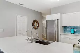 7650 Sir Kaufmann Ct, Kissimmee, FL 34747 - Photo 8