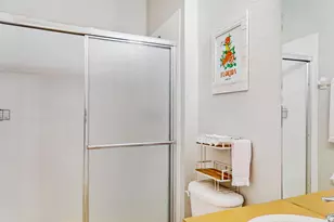 7650 Sir Kaufmann Ct, Kissimmee, FL 34747 - Photo 16