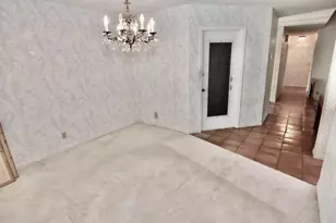 18101 Grove Ave, Boca Raton, FL 33498 - Photo 8